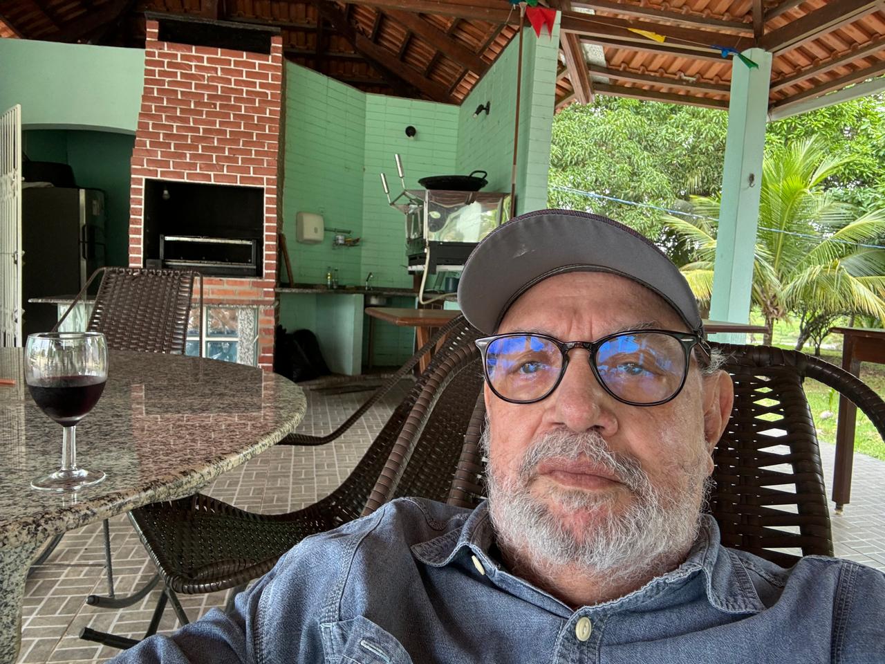 cardiologista-carlos-ferreira-esta-internado-na-uti-do-hospital-santa-juliana,-em-rio-branco