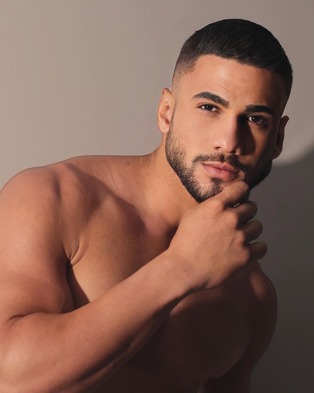 acreano-de-20-anos-nao-leva-mister-brasil,-mas-beleza-rouba-cena-na-web;-veja-fotos