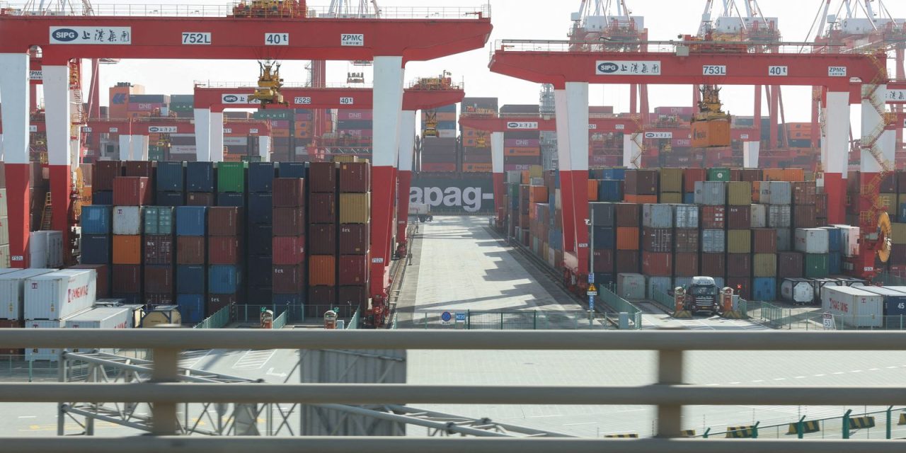 eua-vao-taxar-produtos-da-china-em-104%-a-partir-desta-quarta