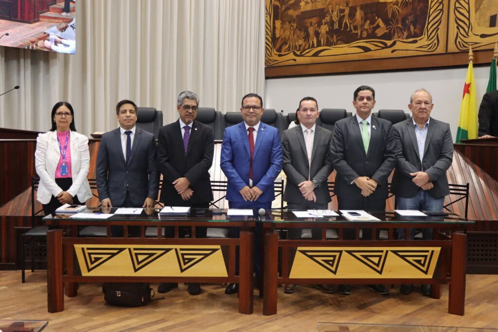 governo-detalha-metas-fiscais-na-aleac-e-diz-que-estado-arrecadou-r$-11,8-bi-em-quadrimestre