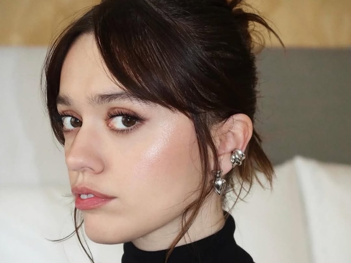 atriz-de-the-white-lotus-reclama-de-perguntas-sobre-dentes:-entenda