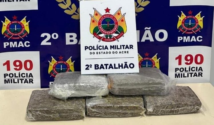 mais-de-5-kg-de-‘supermaconha’-sao-apreendidos-pela-pm-na-rodoviaria-de-rio-branco