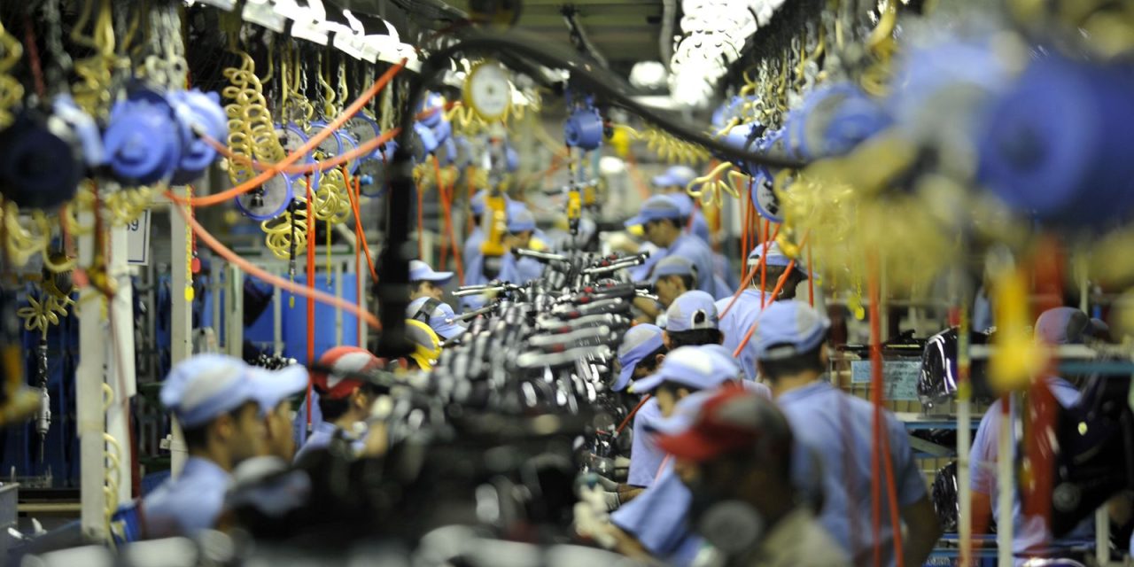 com-alta-de-14%-no-trimestre,-producao-de-motos-e-a-melhor-em-13-anos