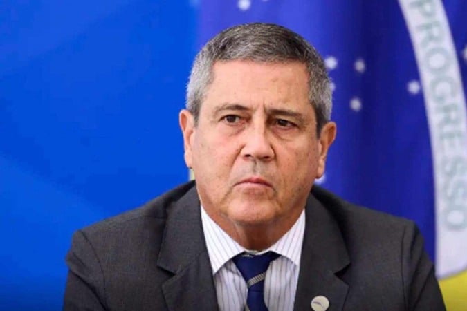 politicos-do-acre-sao-autorizados-por-alexandre-de-moraes-a-visitarem-braga-netto-na-prisao