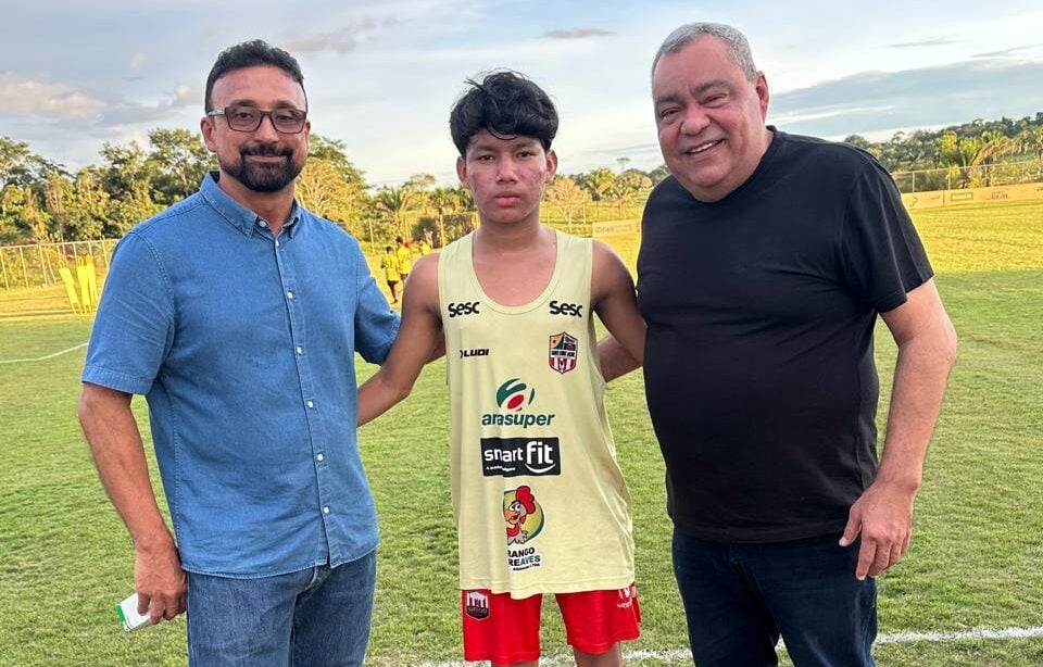 com-apoio-de-mazinho-serafim,-santa-cruz-anuncia-novo-reforco-para-fortalecer-a-equipe-em-2025