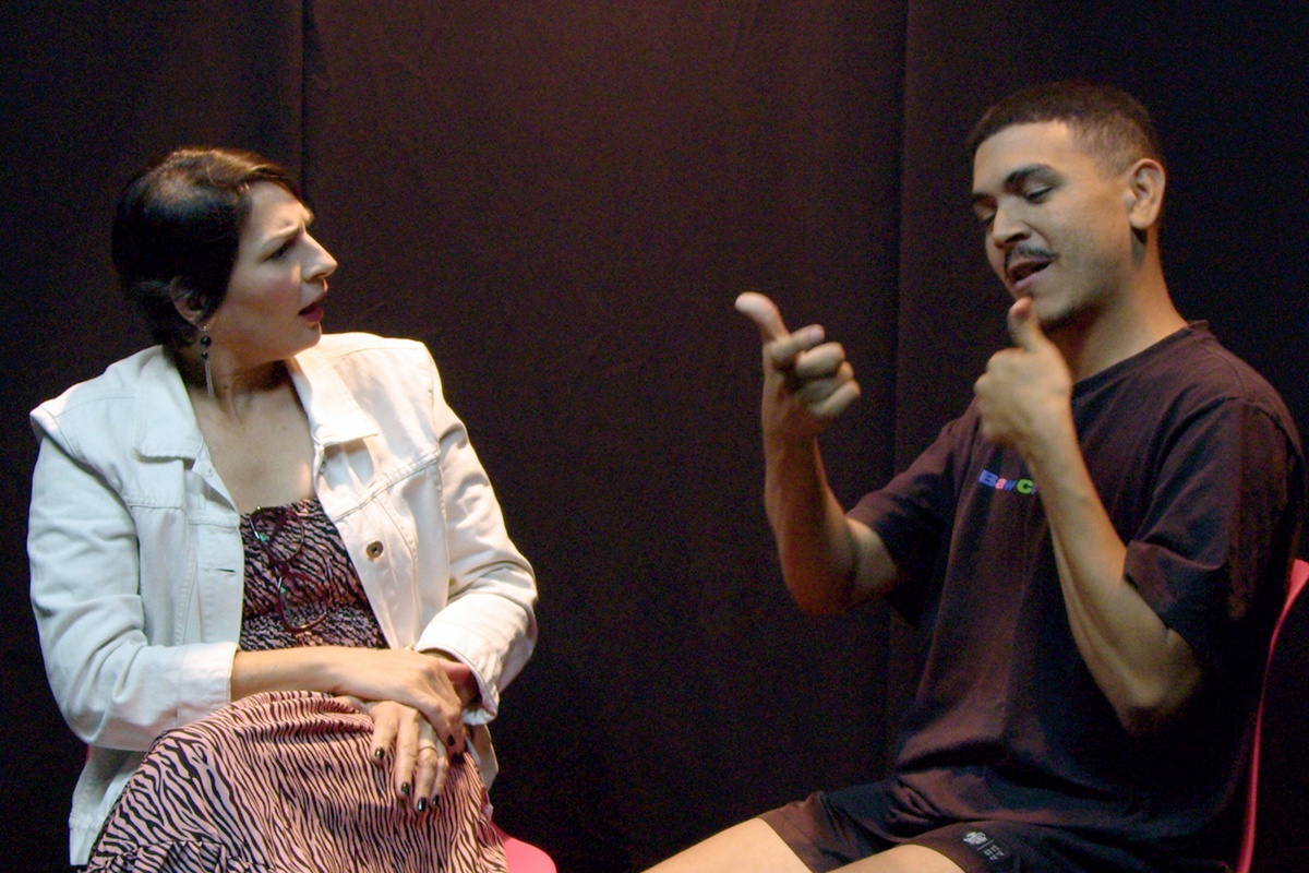 em-libras,-projeto-on-line-da-espaco-para-artistas-pcds