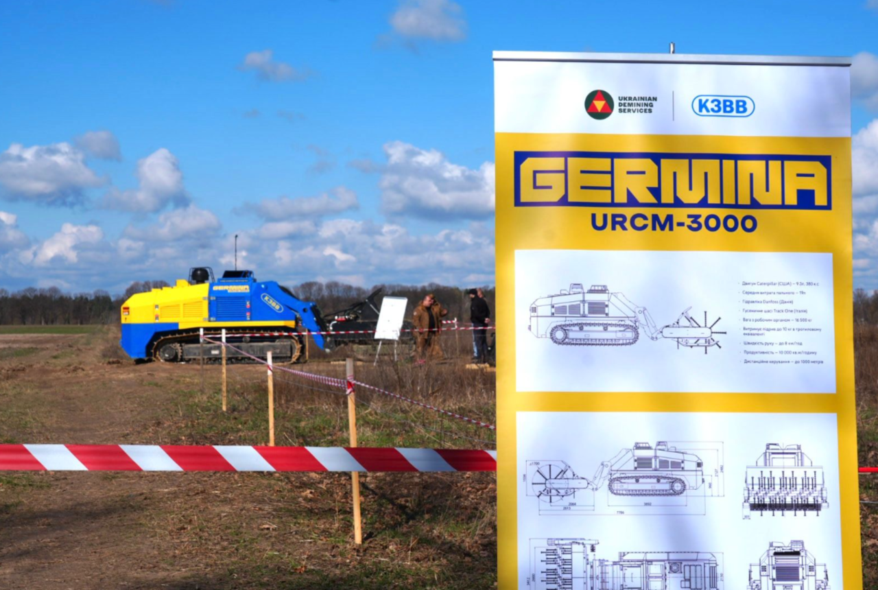 ucrania-usa-novo-veiculo-para-desativar-minas-terrestres-durante-a-guerra