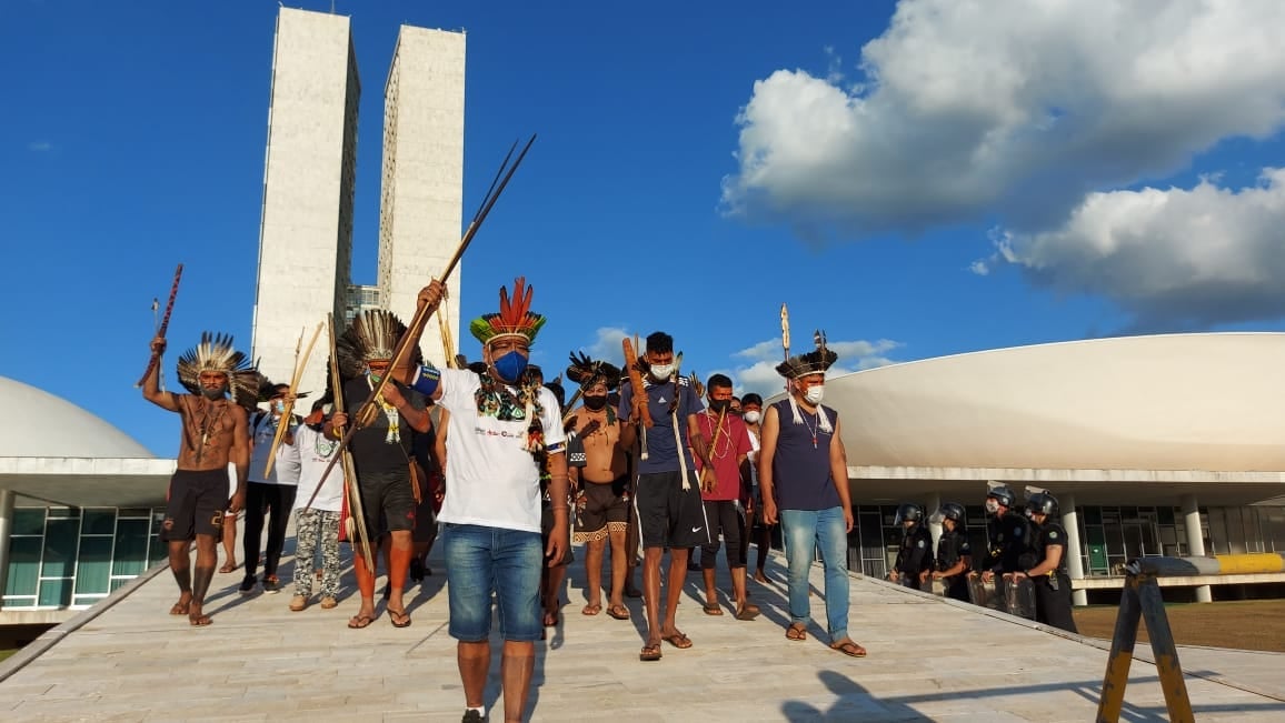 indigenas-do-acre-e-do-peru-vao-a-brasilia-para-barrar-estrada-entre-cruzeiro-do-sul-e-pucallpa