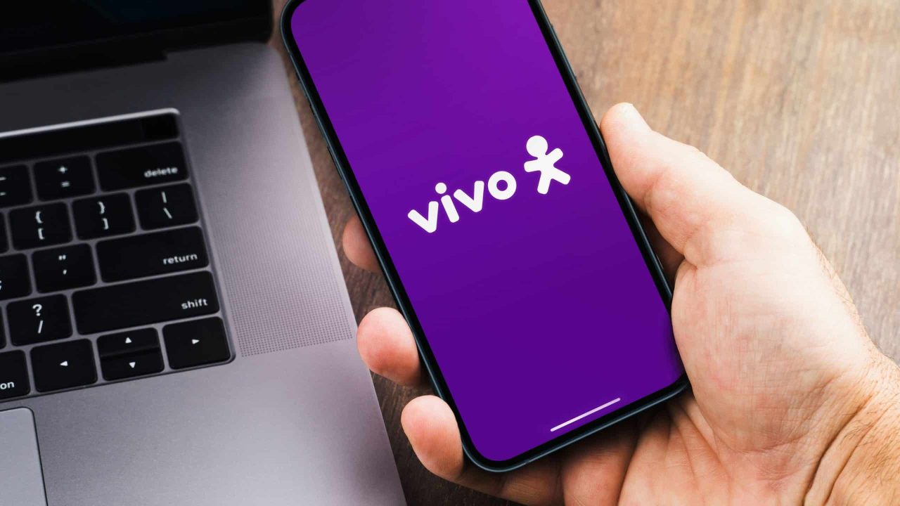 e-cliente-vivo?-sua-conta-pode-ficar-mais-cara;-entenda