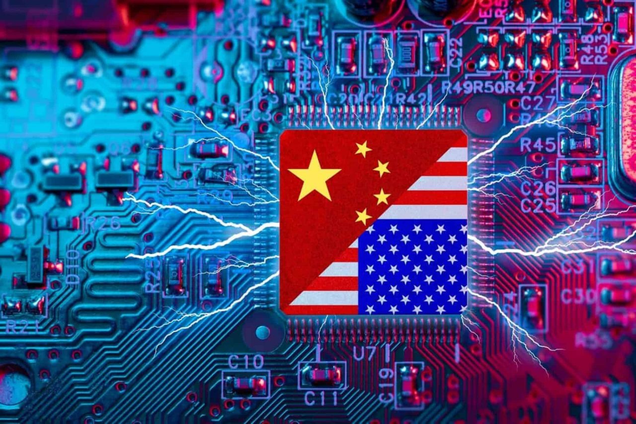 guerra-dos-chips:-restricoes-dos-eua-contra-china-aumentam