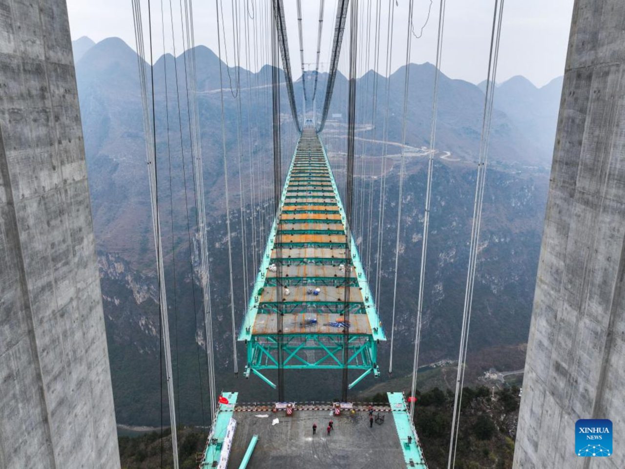 china-vai-inaugurar-a-ponte-mais-alta-do-mundo;-altura-impressiona