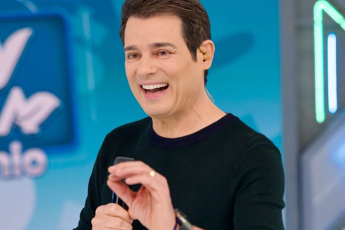 celso-portiolli-brinca-com-erro-em-pergunta-facil-no-passa-ou-repassa