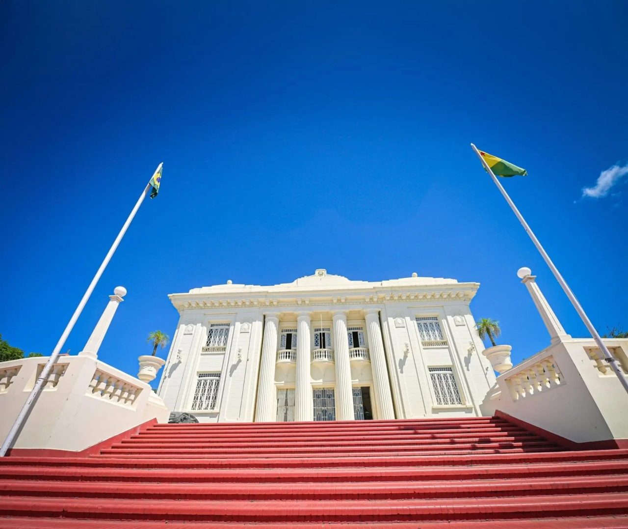 gladson-cria-grupo-para-acelerar-transicao-energetica-e-adotar-praticas-sustentaveis-no-governo