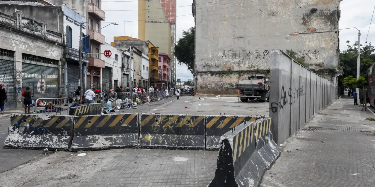 moraes-rejeita-acao-do-psol-contra-muro-na-cracolandia-em-sao-paulo