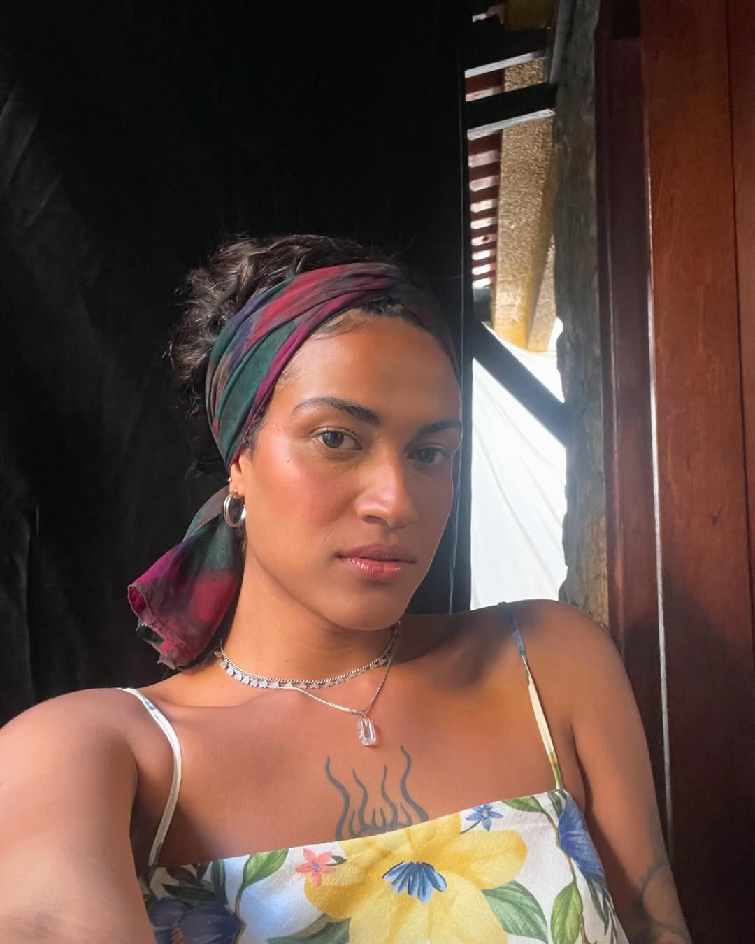 apos-polemicas,-nova-atriz-trans-de-geni-e-o-zepelim-e-escolhida;-conheca-a-protagonista