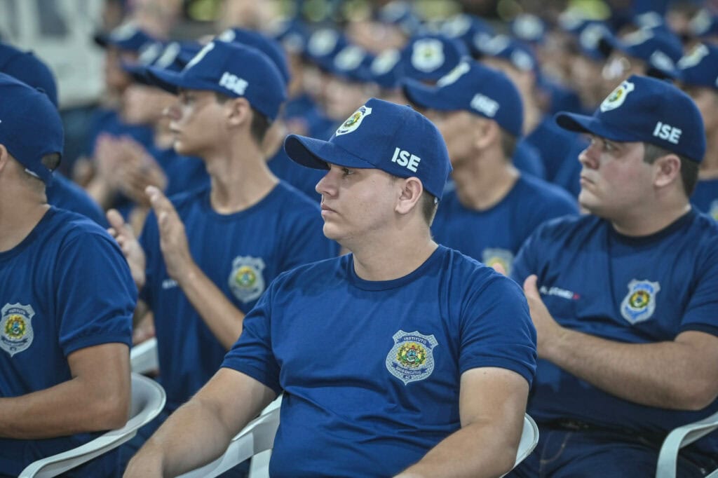 governo-convoca-aprovados-do-concurso-do-ise-para-matricula-no-curso-de-formacao;-veja