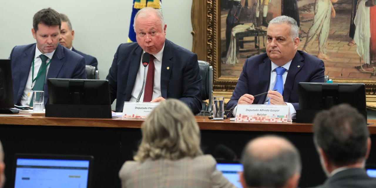 ccj-analisa-suspensao-de-acao-contra-bolsonaro-e-ramagem-no-stf