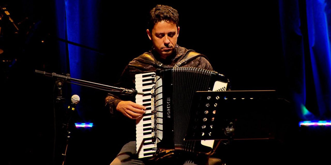 andre-ribas-apresenta-seu-primeiro-album-na-tv-brasil