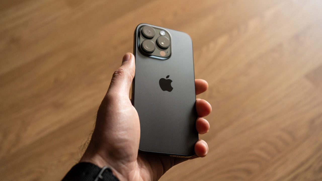 iphone-18:-modelos-pro-podem-ter-cara-de-android;-entenda