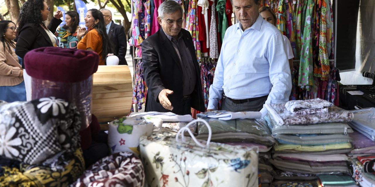 trabalhadores-podem-atualizar-documentos-e-vacinas-na-esplanada