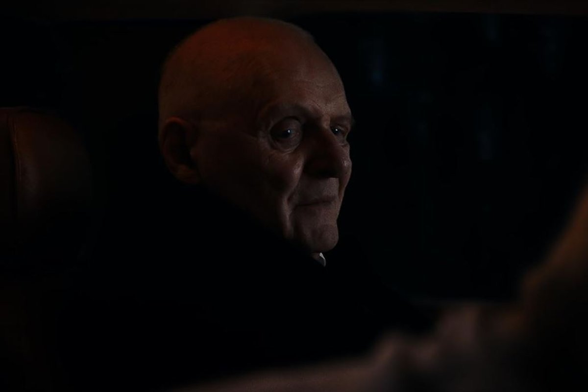 thriller-com-anthony-hopkins-tem-critica-social-e-clima-claustrofobico