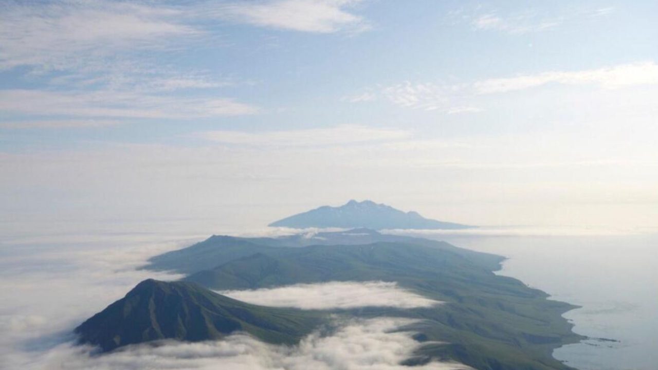 a-ilha-cheia-de-vulcoes-onde-a-russia-escondeu-submarinos-nucleares