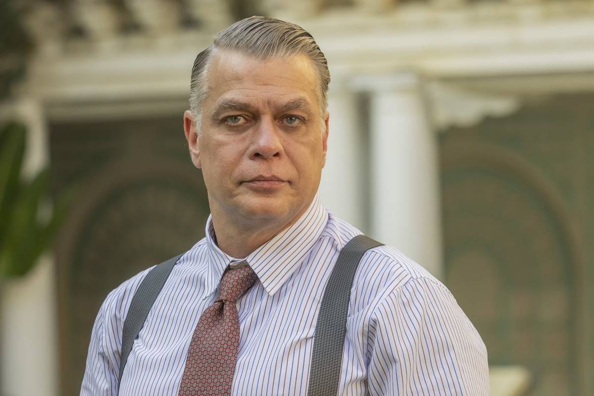 juliano-ensanguentado-e-gravidez-agitam-final-de-garota-do-momento