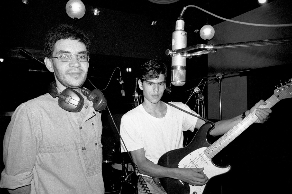 produtor-do-1o-disco-da-legiao-urbana-lanca-livro-com-bastidores