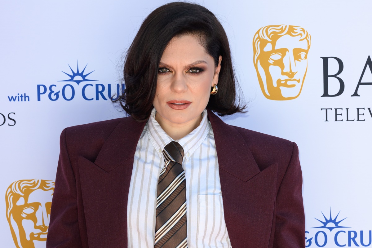 jessie-j:-the-town-se-manifesta-sobre-show-apos-diagnostico-de-cancer