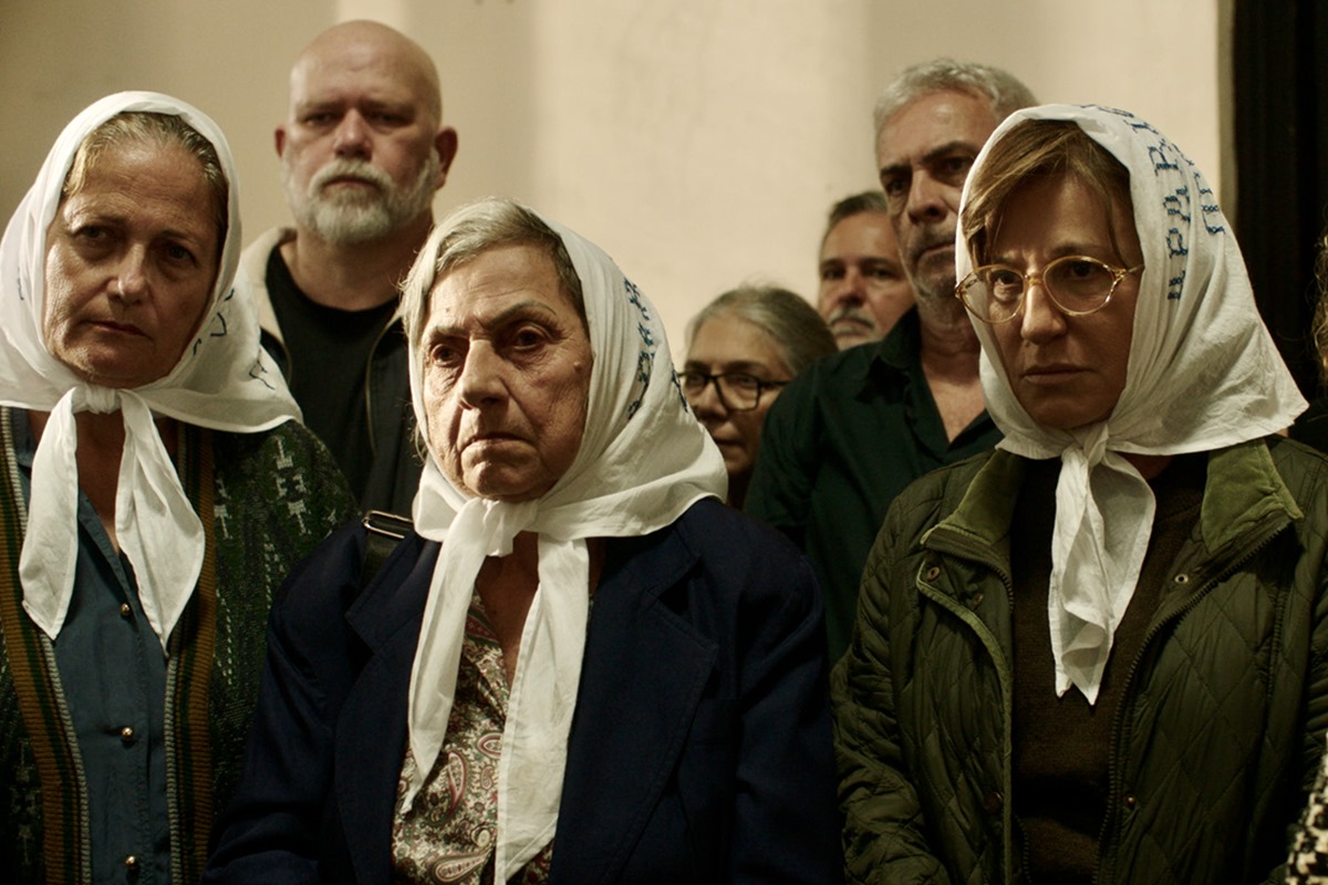 a-procura-de-martina-mistura-ditadura-e-alzheimer-em-drama-emocionante