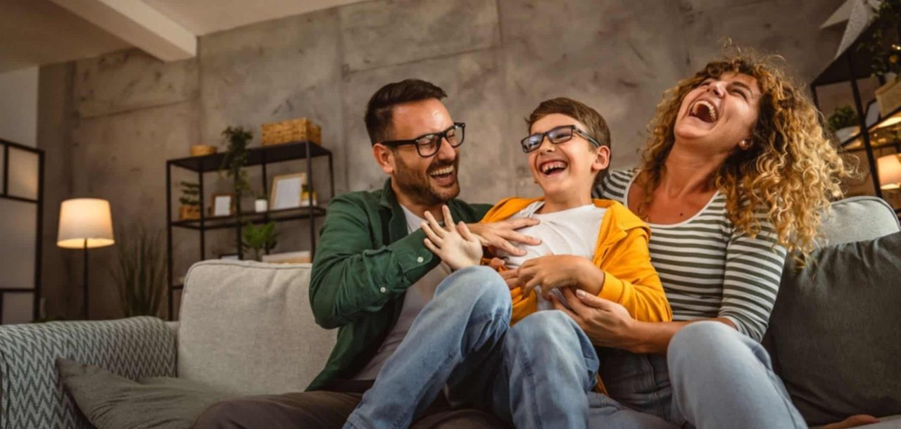 fazer-cocegas-em-si-mesmo-e-impossivel-(e-a-ciencia-explica)