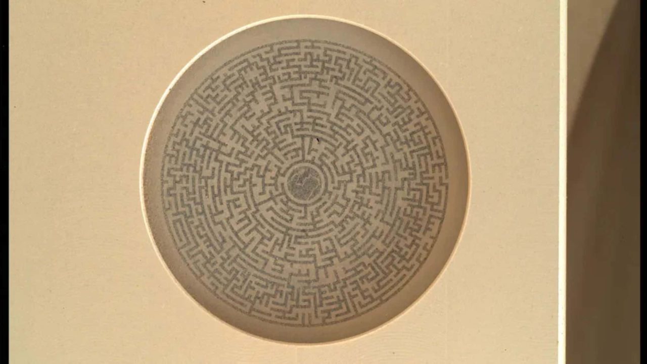 rover-perseverance-esta-fotografando-esse-labirinto-em-marte-–-entenda-o-motivo