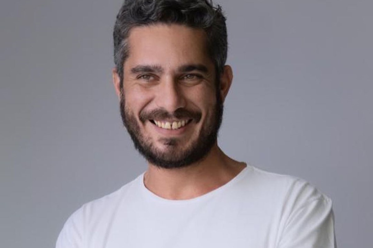 ator-“estrela”-novela-na-globo-um-ano-apos-morrer:-entenda