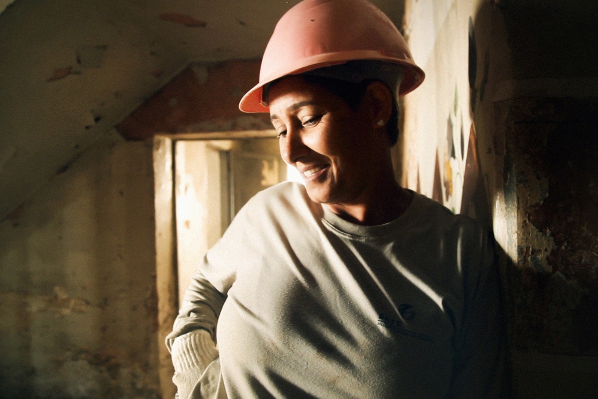 documentario-conta-historia-inspiradora-de-mestra-de-obras-mineira