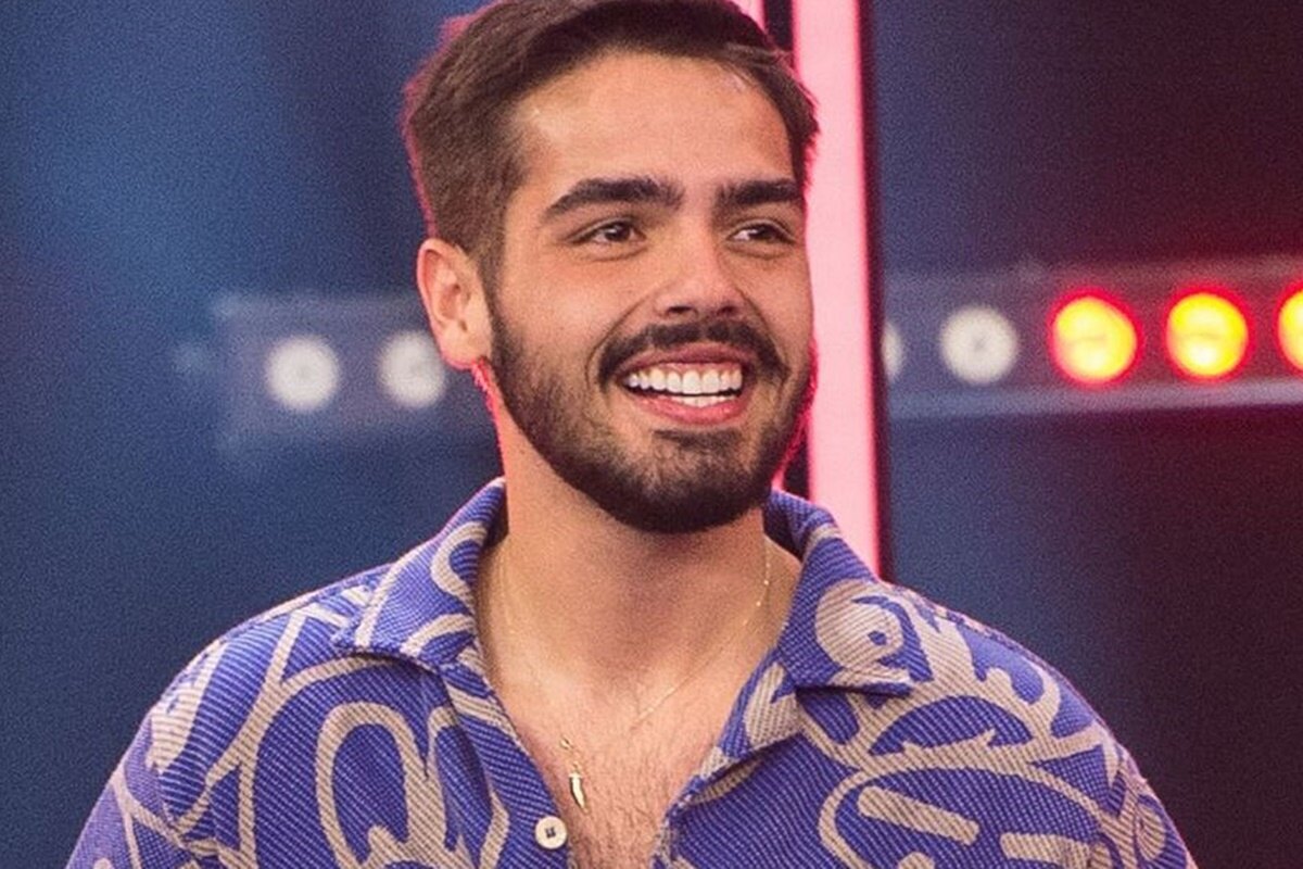 joao-silva-se-pronuncia-apos-abandonar-a-band-e-assinar-com-o-sbt
