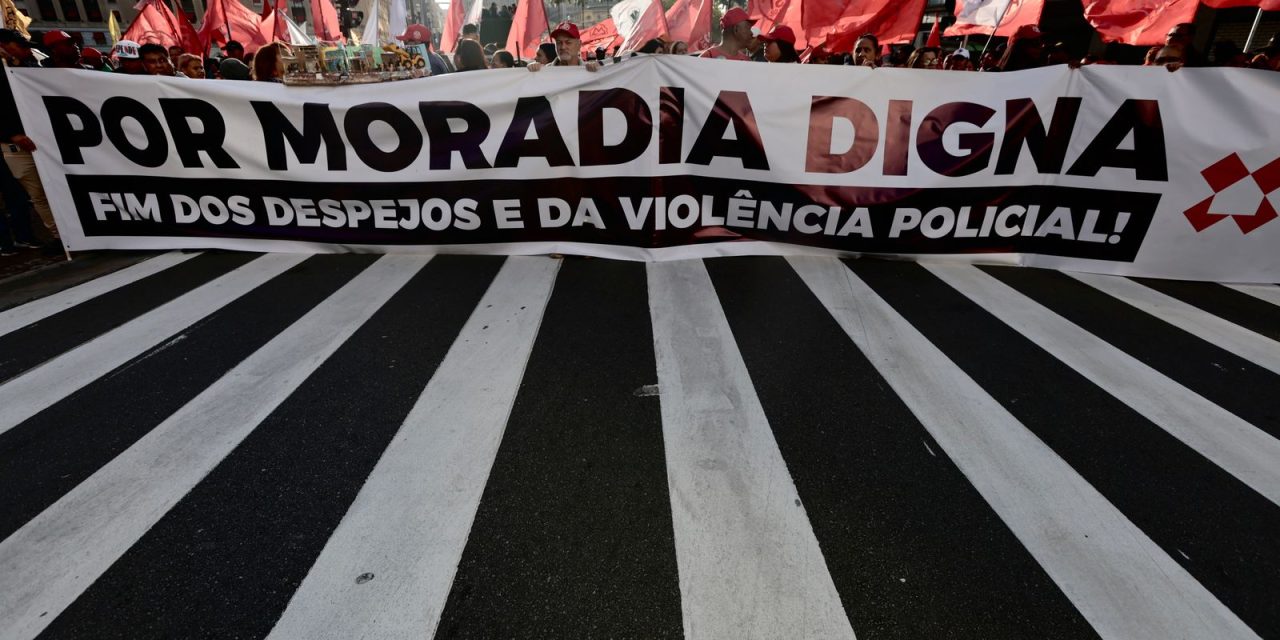 ato-protesta-contra-remocoes-e-pelo-direito-a-moradia-em-sao-paulo