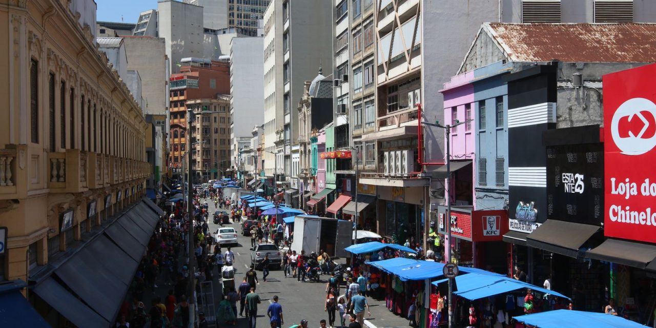 comercio-paulista-fechou-3-mil-vagas-em-marco,-diz-fecomerciosp