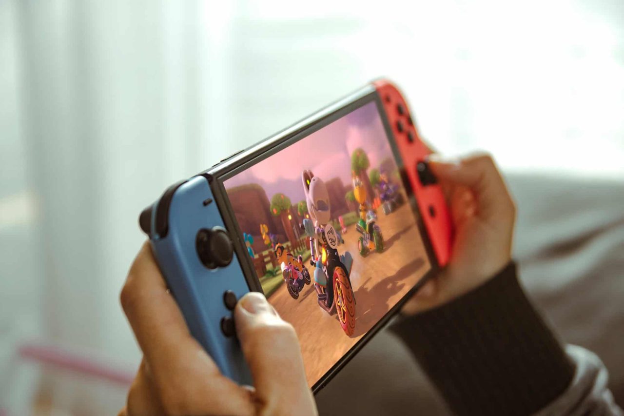 vale-a-pena-comprar-o-nintendo-switch-tradicional-em-2025?