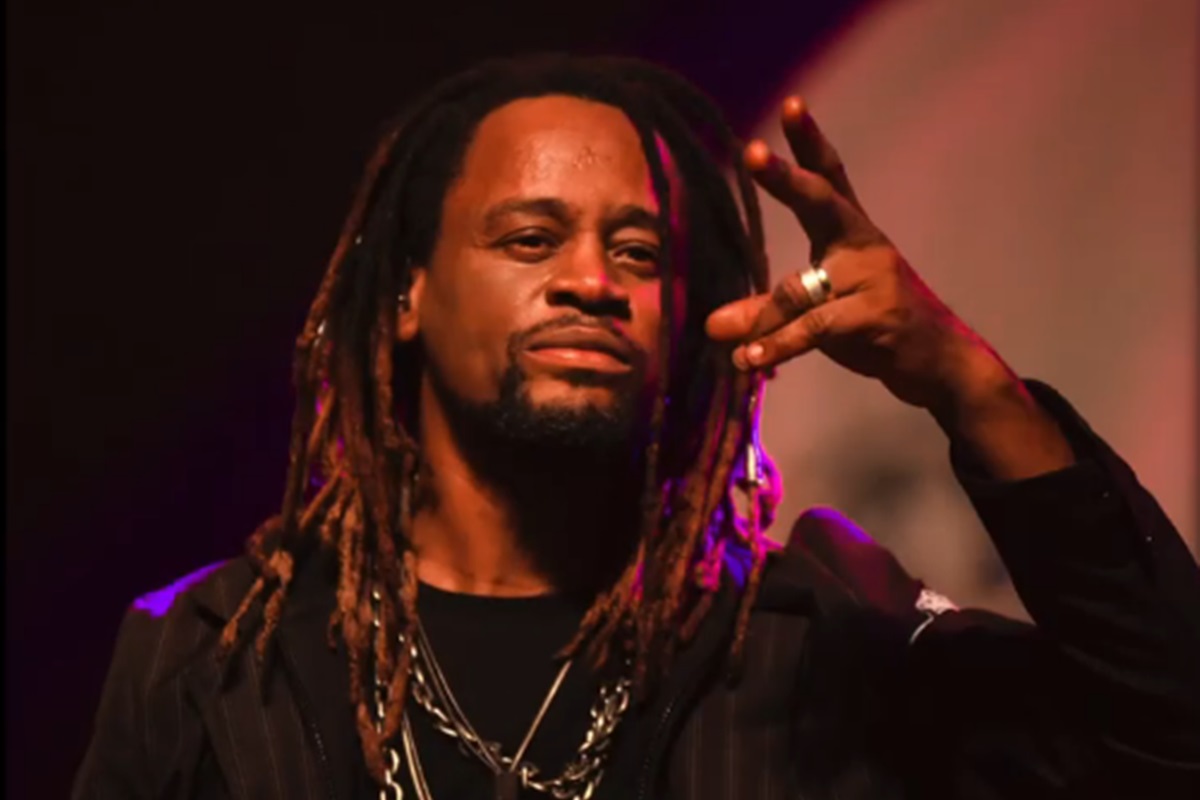 toni-garrido-reflete-sobre-carreira:-“minha-vida-e-um-milagre”