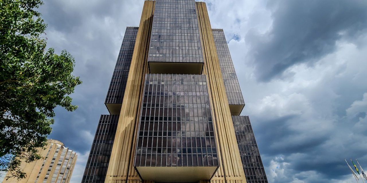 copom-eleva-juros-basicos-da-economia-para-15%-ao-ano