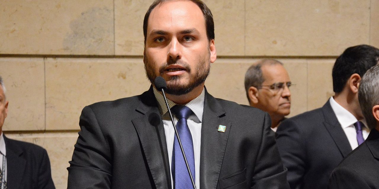 pf-diz-que-bolsonaro-e-carlos-integravam-organizacao-criminosa-na-abin