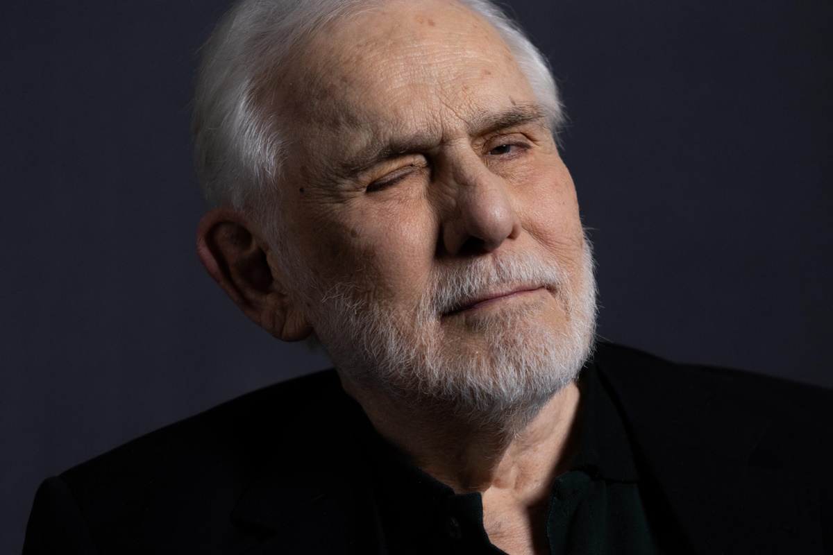 morre-francisco-cuoco,-icone-da-tv-brasileira,-aos-91-anos