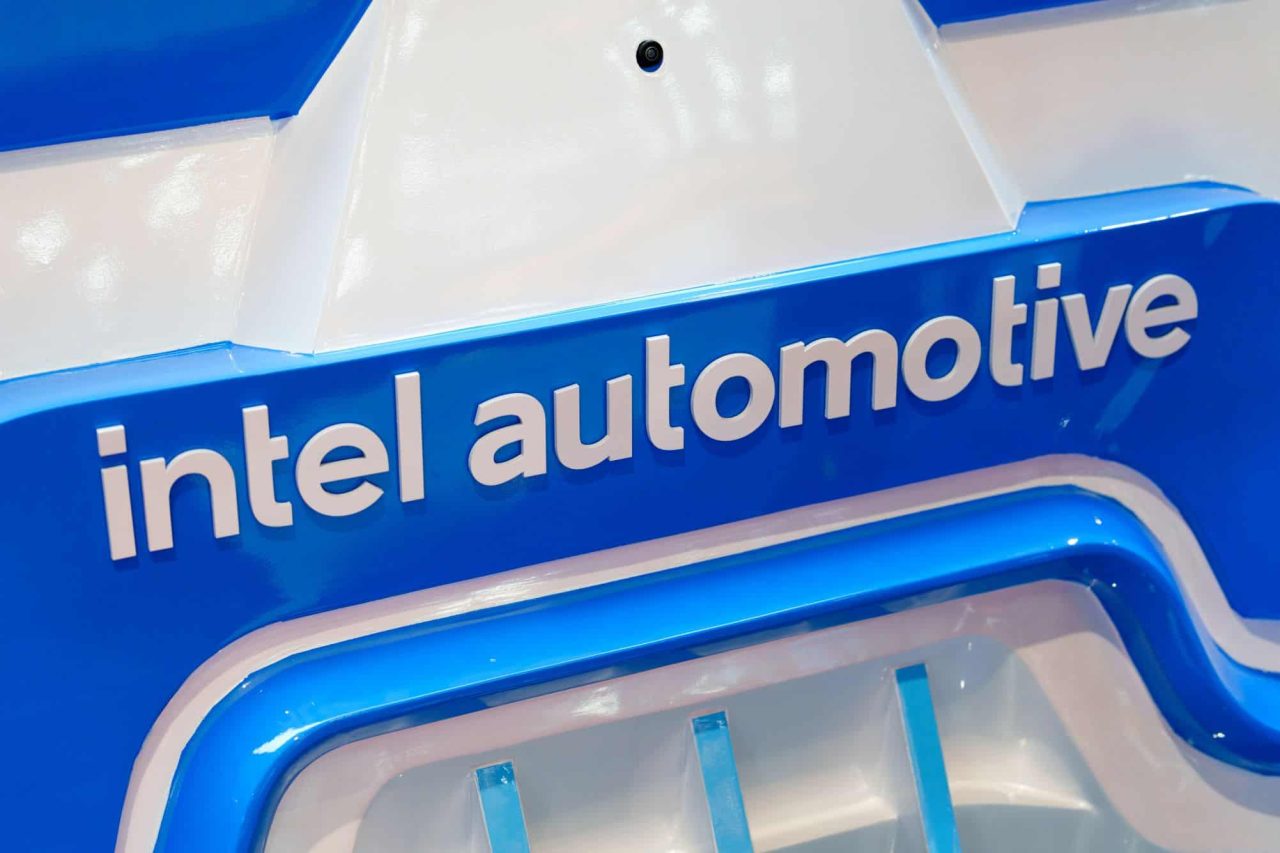 intel-encerra-divisao-automotiva-e-amplia-demissoes-em-reestruturacao-global