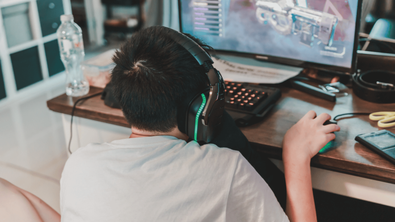 4-coisas-sobre-monitores-curvos-que-ninguem-te-conta-antes-de-voce-comprar