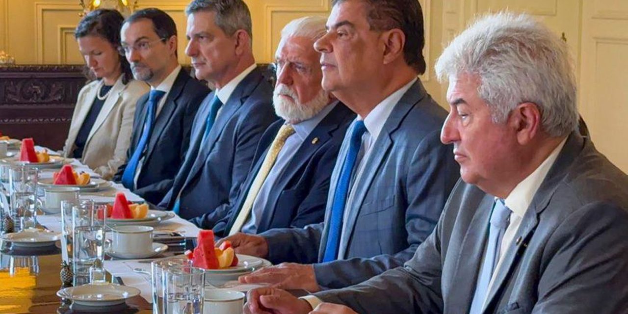 comitiva-de-senadores-diz-que-abriu-dialogo-com-autoridades-dos-eua