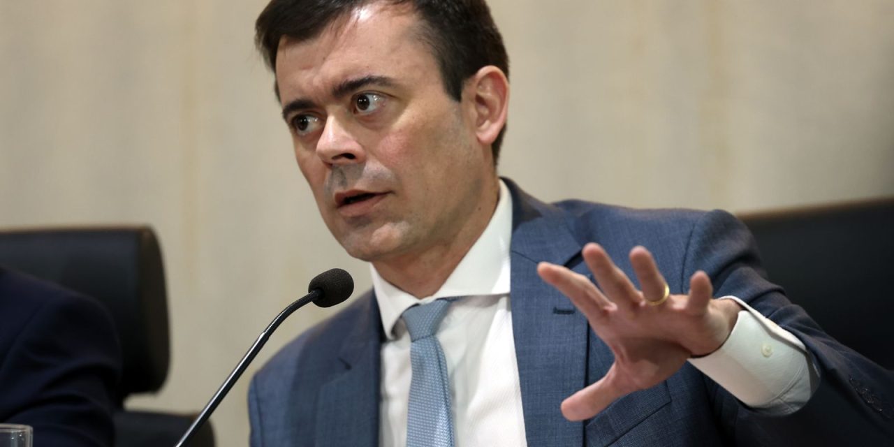 tarifaco-nao-deve-afetar-investimentos-dos-eua-no-brasil