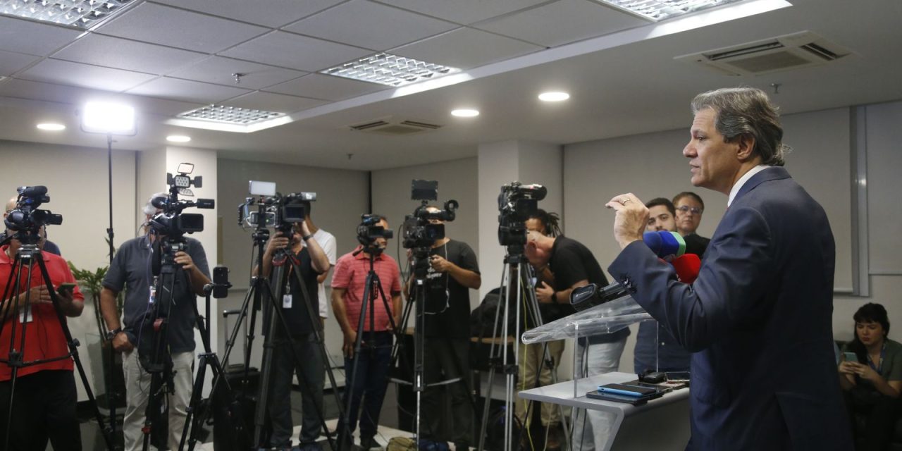 tesouro-dos-eua-procura-haddad-para-agendar-reuniao-sobre-tarifaco