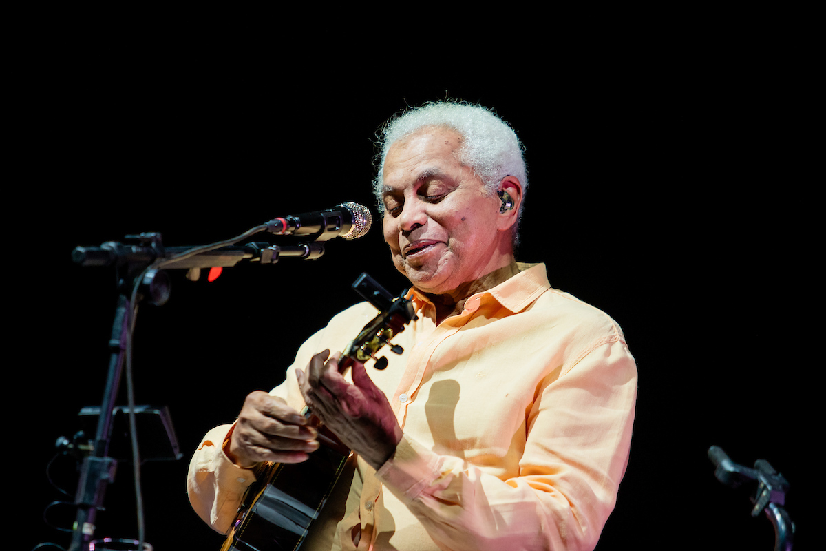 paulinho-da-viola-e-internado-no-rio-de-janeiro