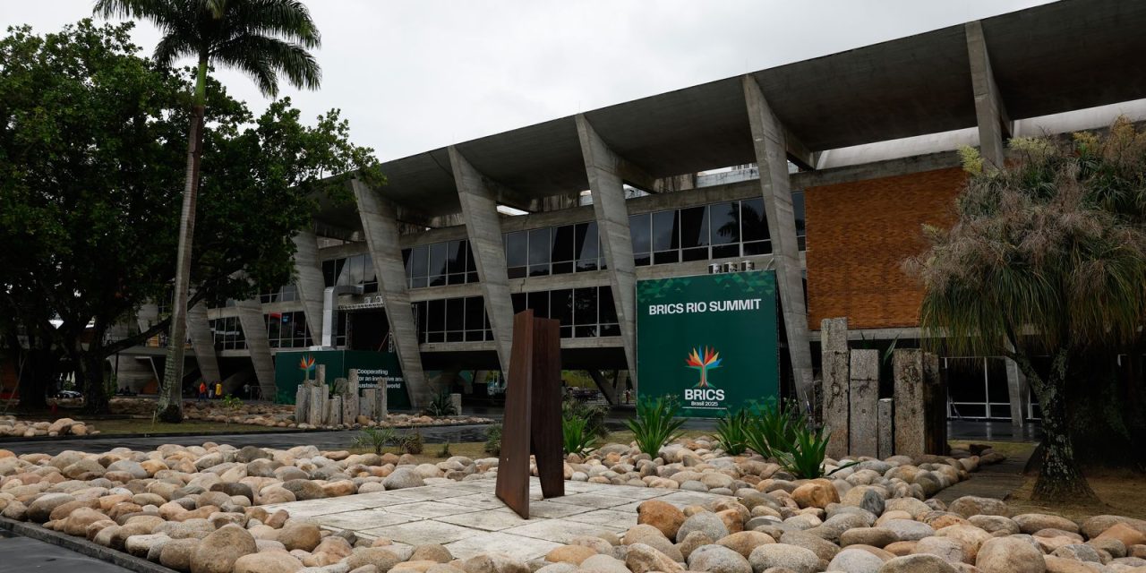 esquadrao-antibomba-faz-varreduras-preventivas-para-cupula-do-brics