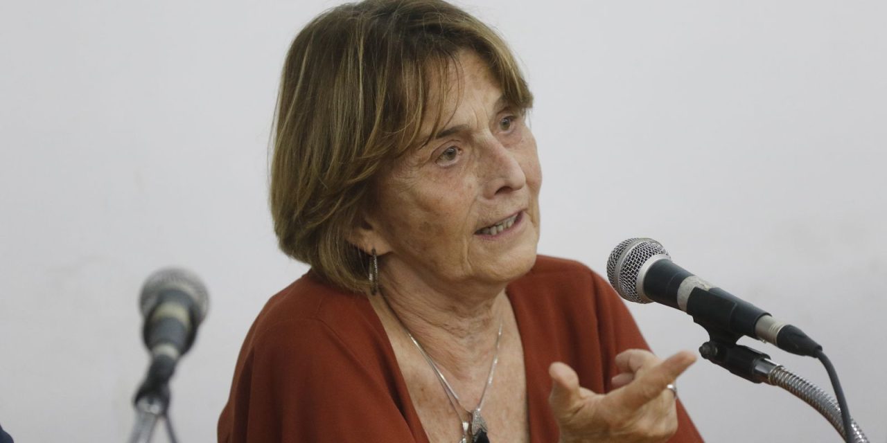 politica-brasileira-nao-enxerga-ciencia-como-solucao,-diz-pesquisadora